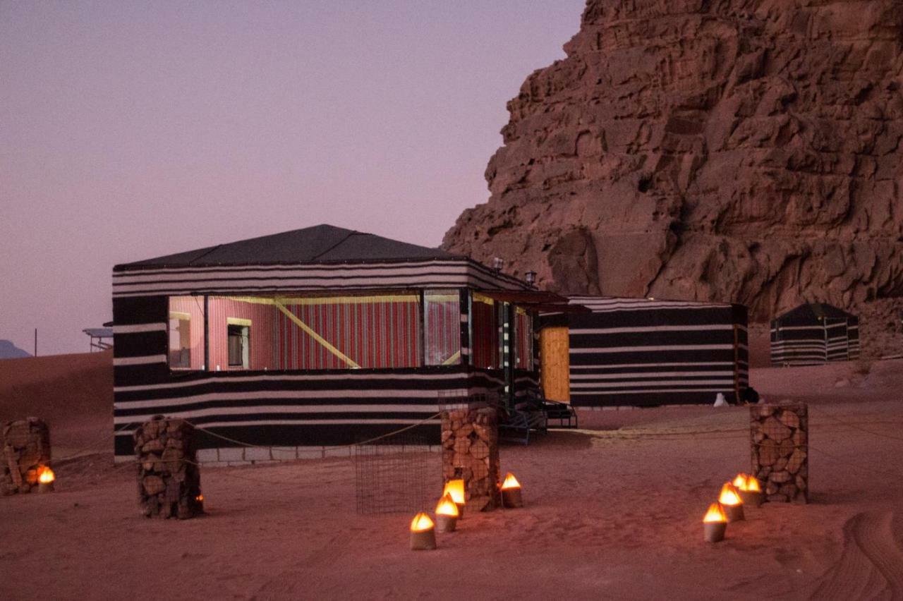 Wadi Rum Legend camp Bagian luar foto