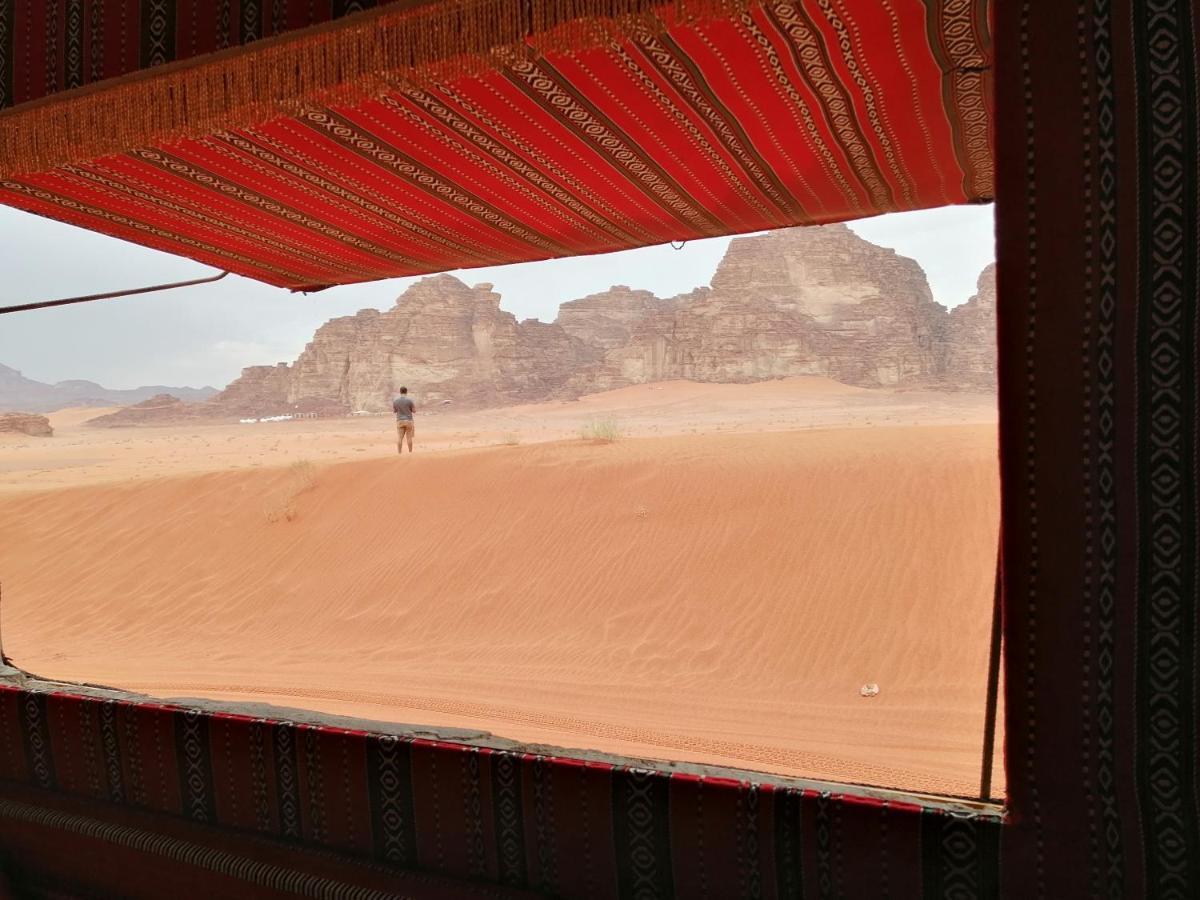 Wadi Rum Legend camp Bagian luar foto